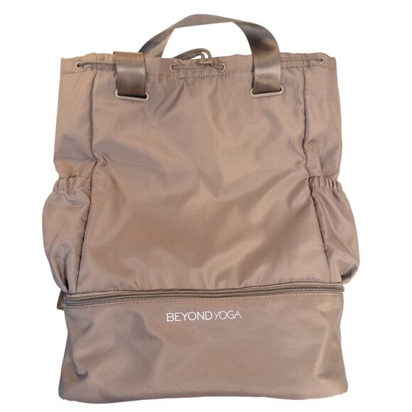 Beyond Yoga Convertible Backpack Birch Tote Bag - Picture 4 of 8